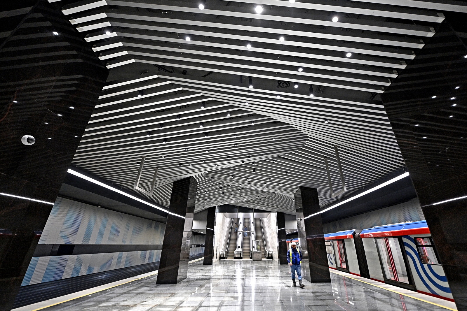 Аминьевская метро