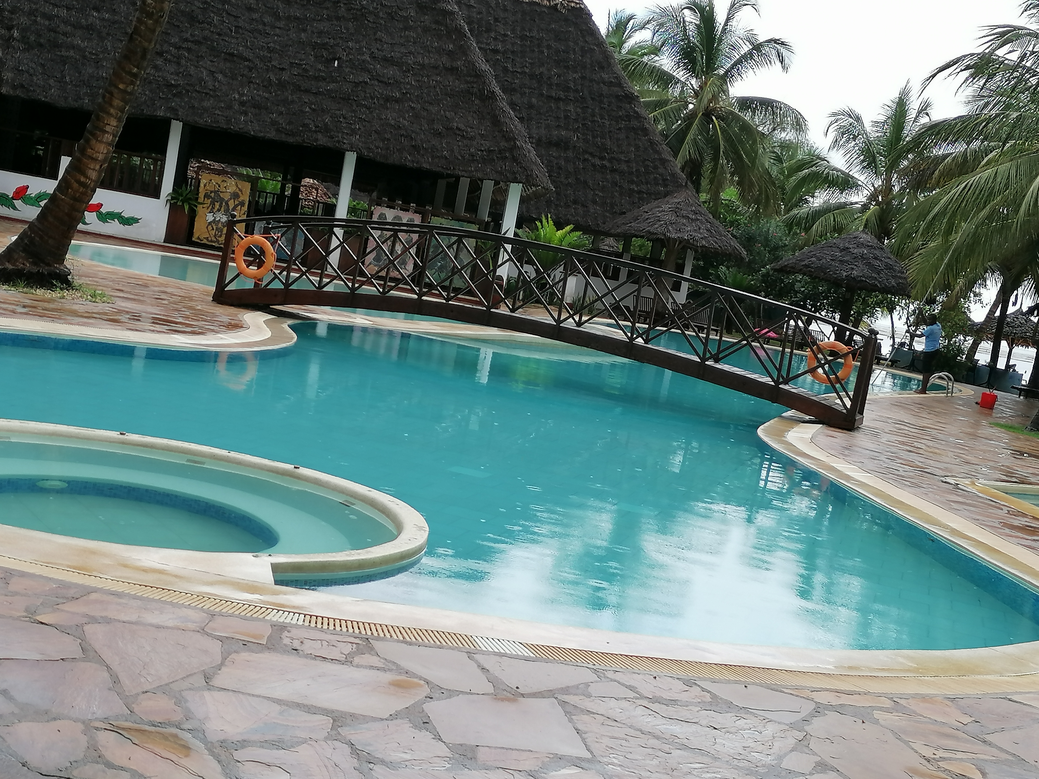 Фото Uroa Bay Beach Resort