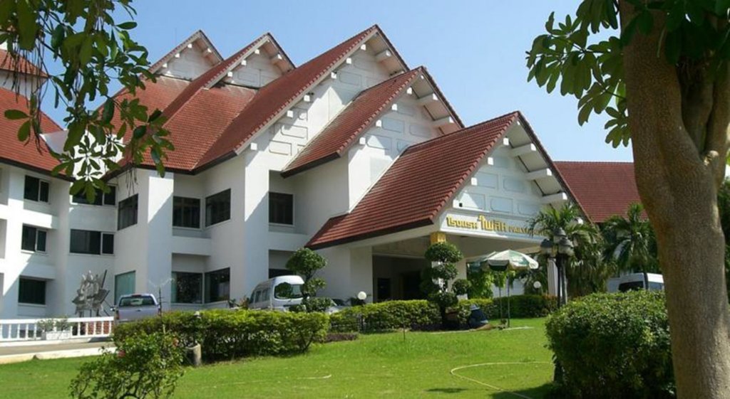 Фото отеля 1