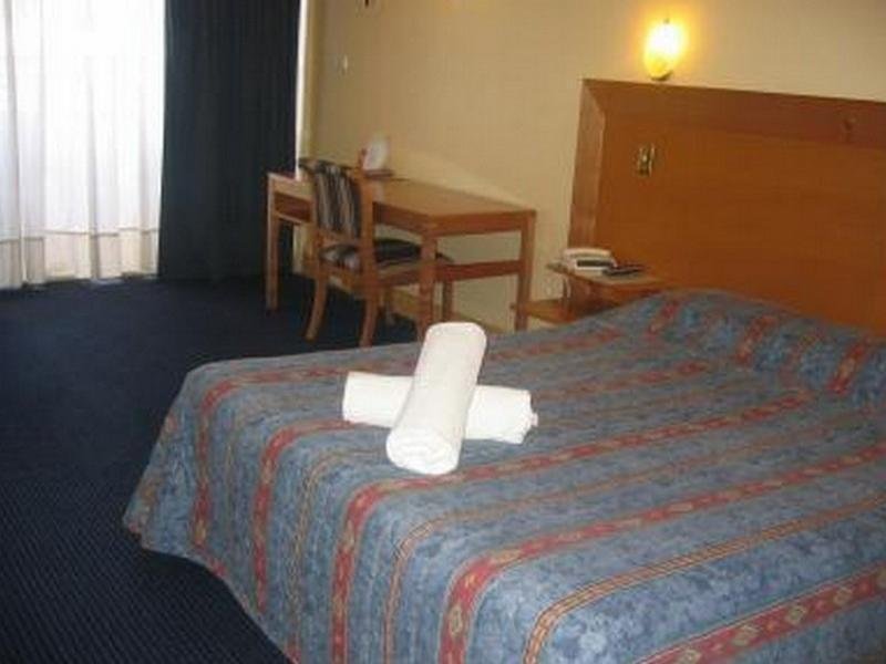 Фото The Gem Hotel