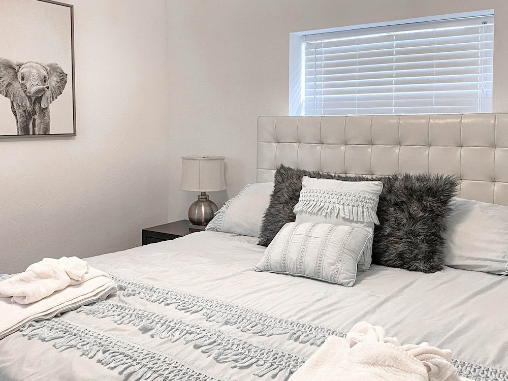 Фото Bohemian Beach House - 3 Br Home