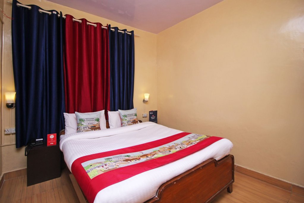 Фото Oyo 8793 Home Stay near Mall Road