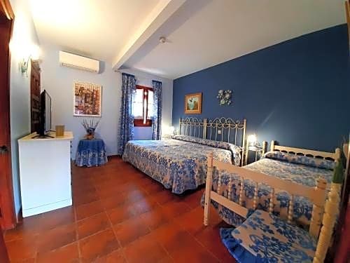 Фото Posada Los Caballeros