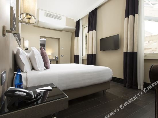 Фото Rome Life Hotel