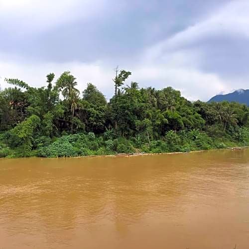 Фото Golden Lotus Namkhan View