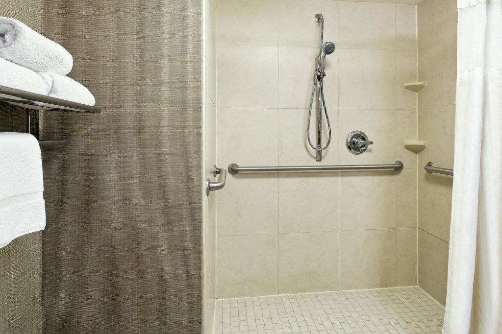 Фото Hilton Garden Inn San Antonio Airport