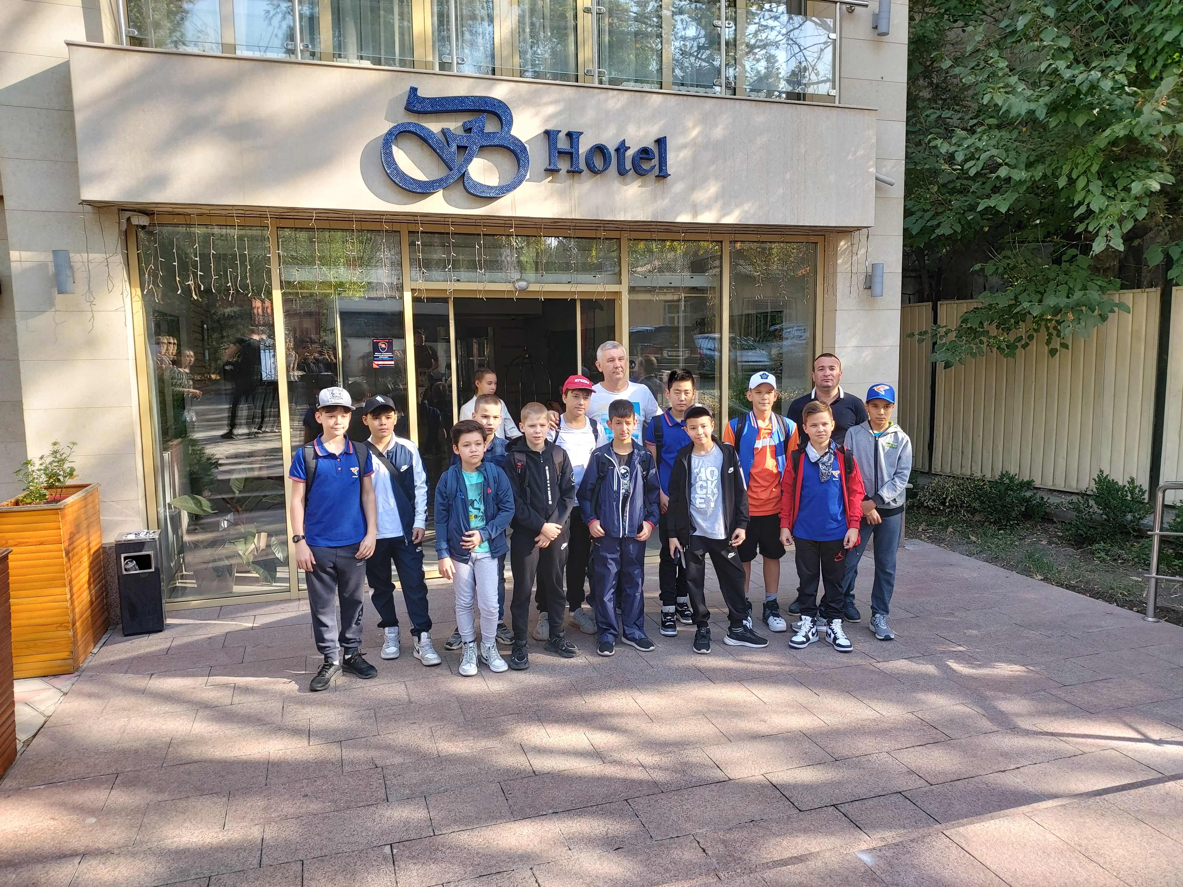 Фото B Hotel Bishkek