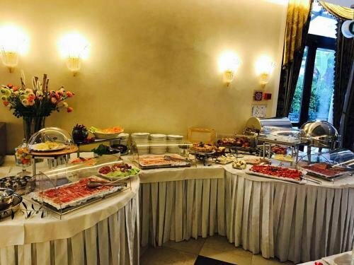 Гостиница Quattro Stagioni Hotel & SPA в Бардолине