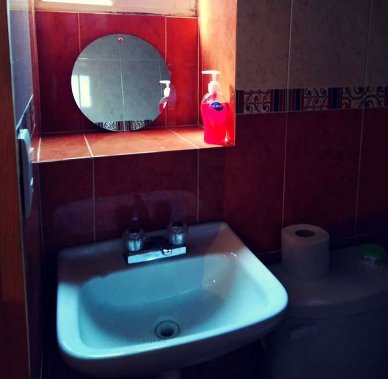 Фото Hostal Quinto Sol