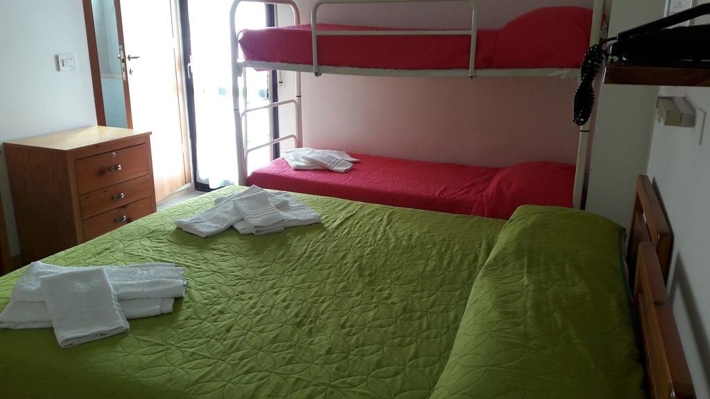 Фото Hotel Zenith