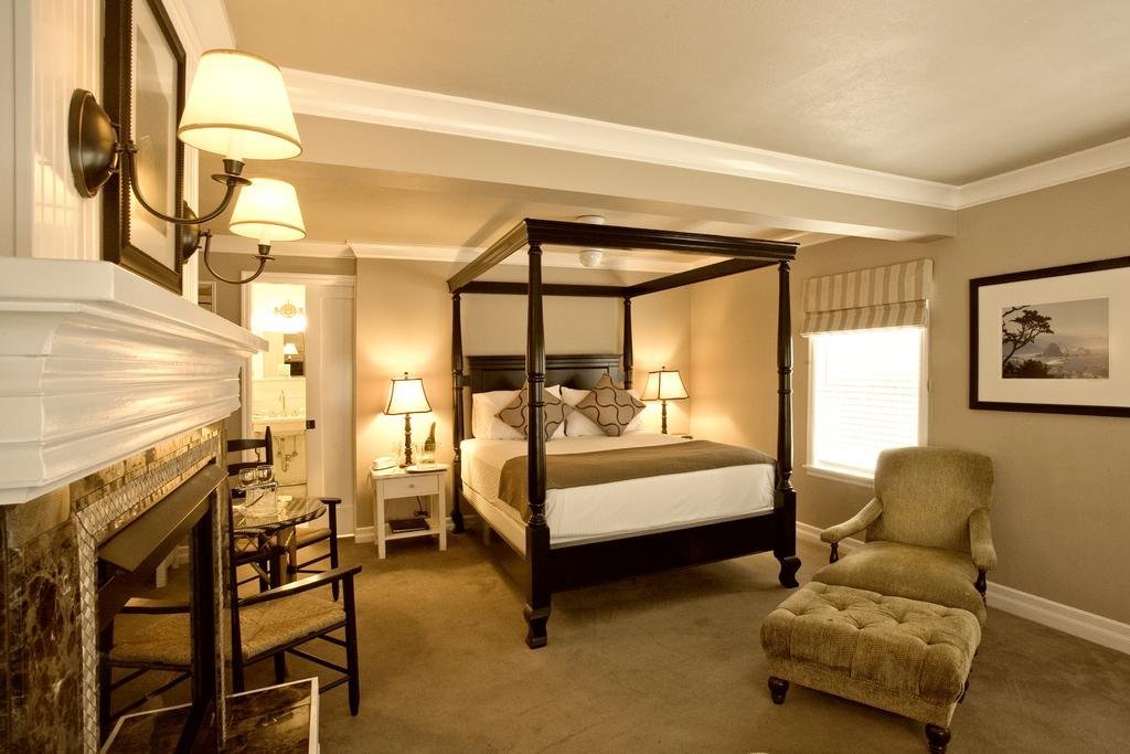 Фото Cannon Beach Hotel Collection