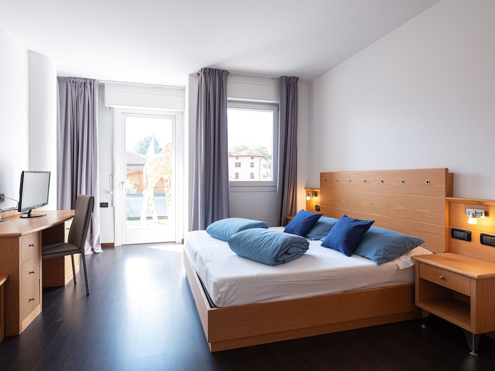 Фото Hi Hotel - Wellness & SPA