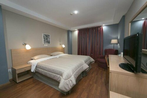 Гостиница Athina Airport Hotel