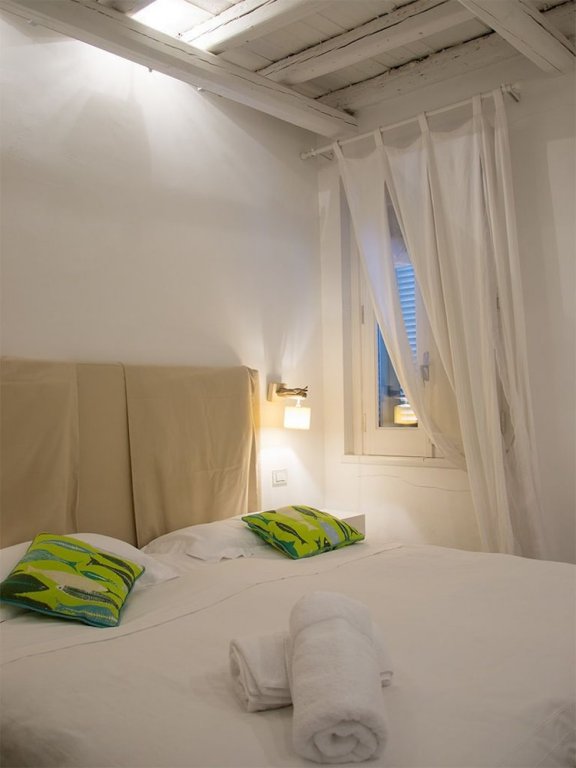 Фото Suite Home Trani Old Town