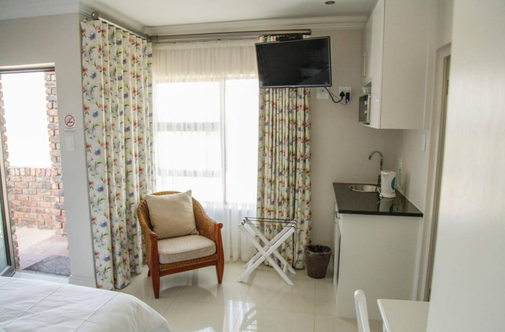 Фото Hilltop Guesthouse