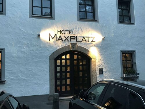 Гостиница Hotel Maxplatz в Хофе