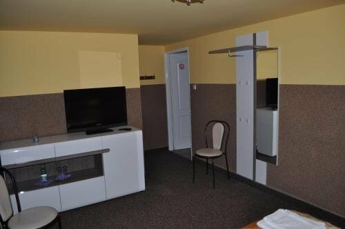 Гостиница Hotel U Liska в Кутно