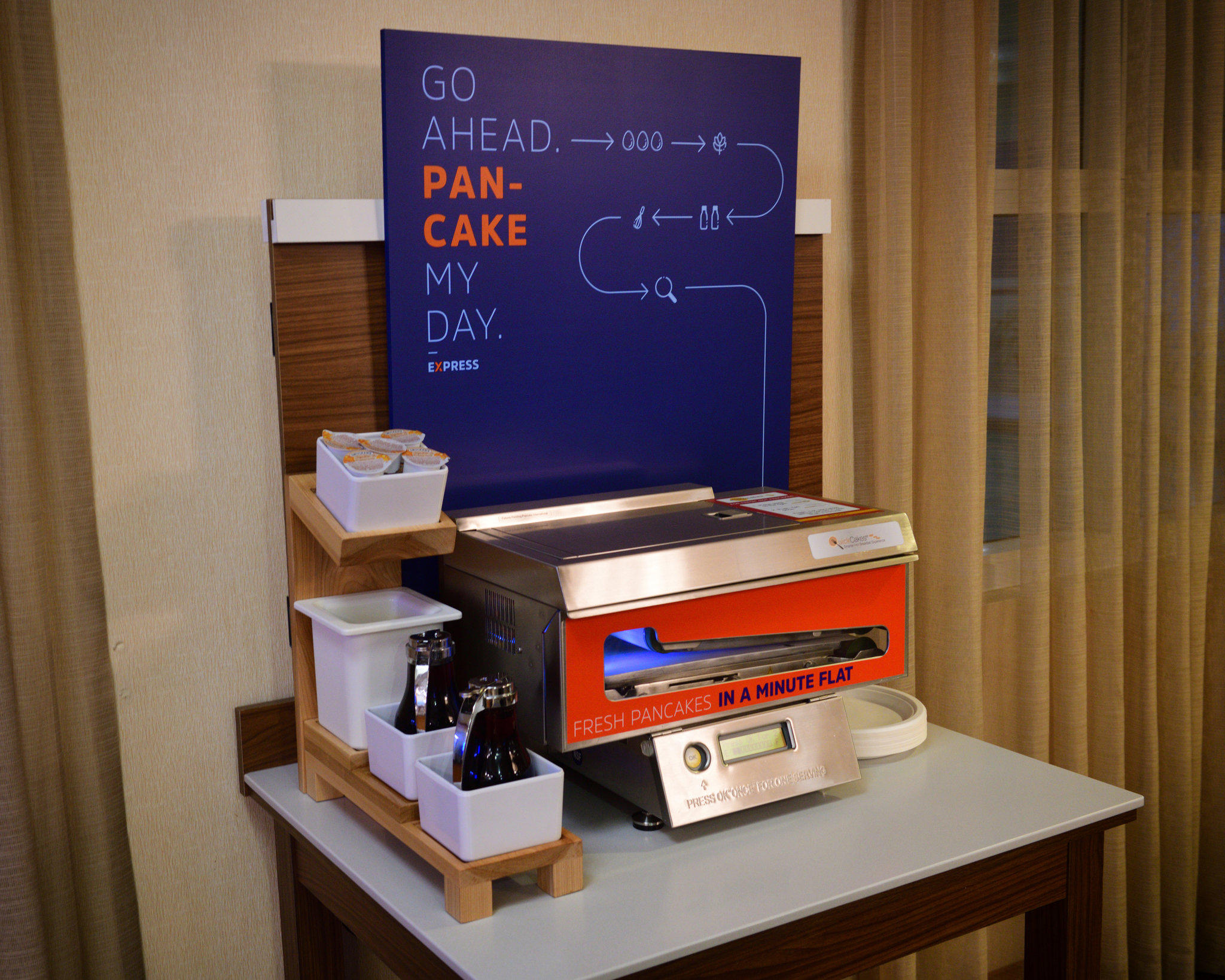 Фото Holiday Inn Express Hotel & Suites Idaho Falls, an Ihg Hotel