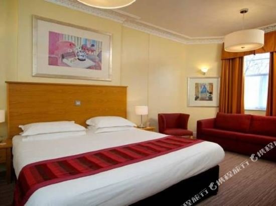 Фото Goodenough Club