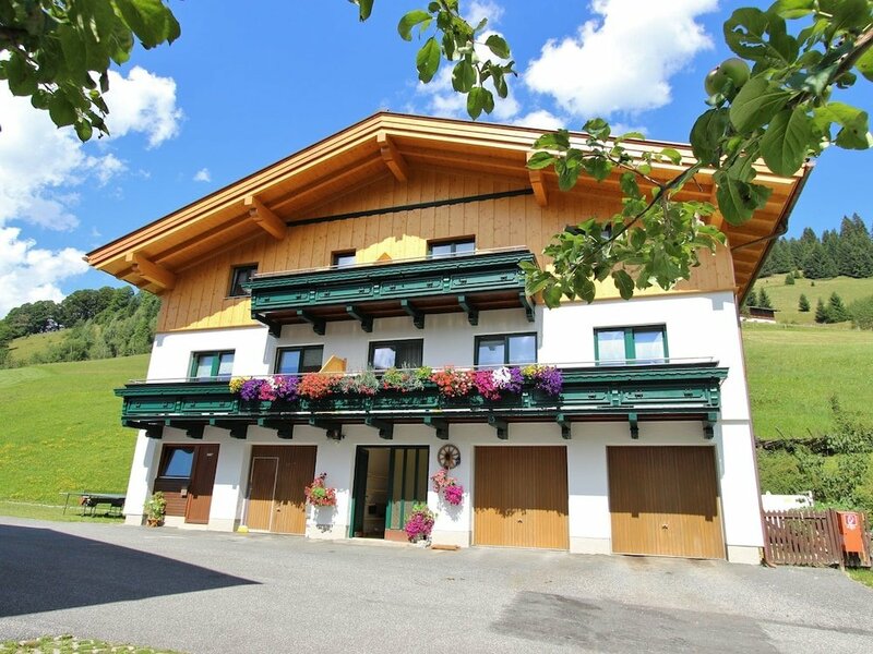 Гостиница Cozy Holiday Home on Slopes in Maria Alm