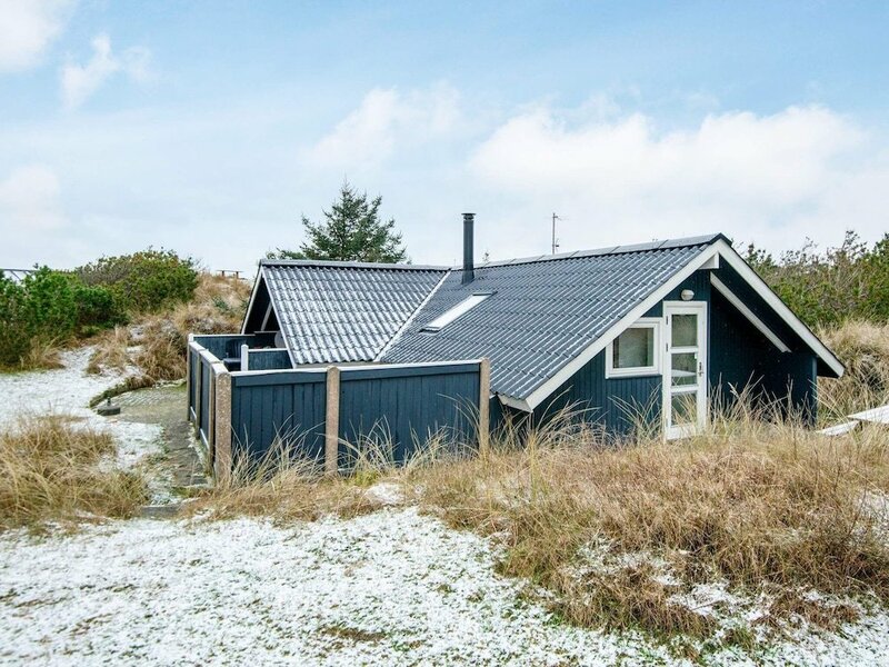 Жильё посуточно Serene Holiday Home in Ringkøbing With View of the Fjord