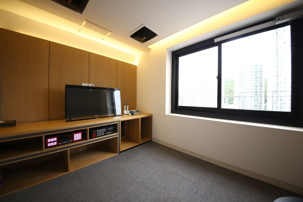 Фото Haeundae Thevan Hotel