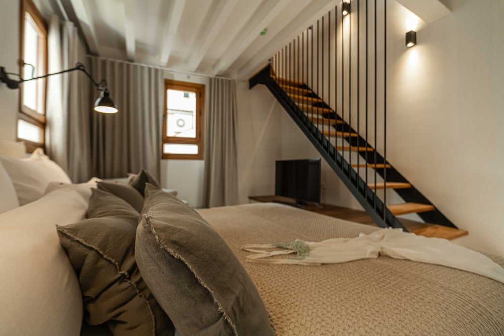 Фото Отель Samaritana Suites