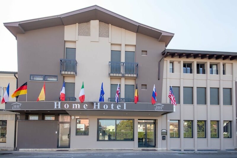 Гостиница Home Hotel
