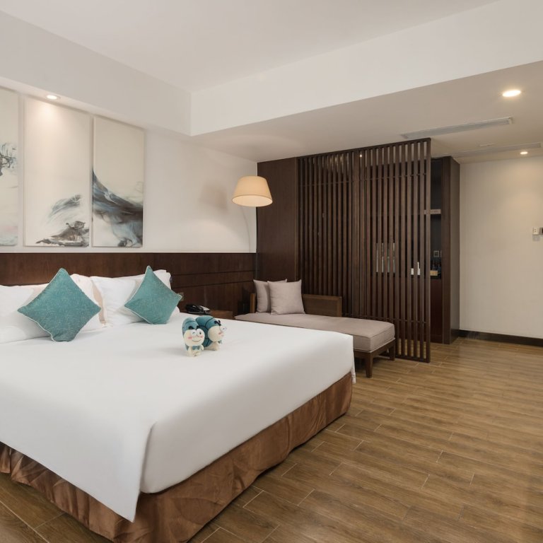 Фото Huali Hotel