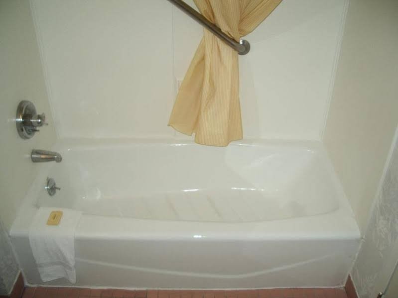 Фото Days Inn by Wyndham Novato/San Francisco