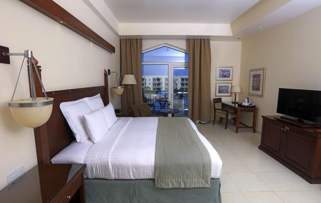 Фото Wyndham Garden Salalah Mirbat