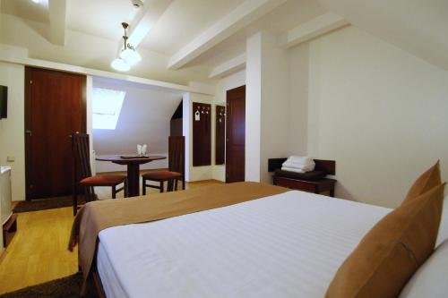 Фото Pensiunea Elite