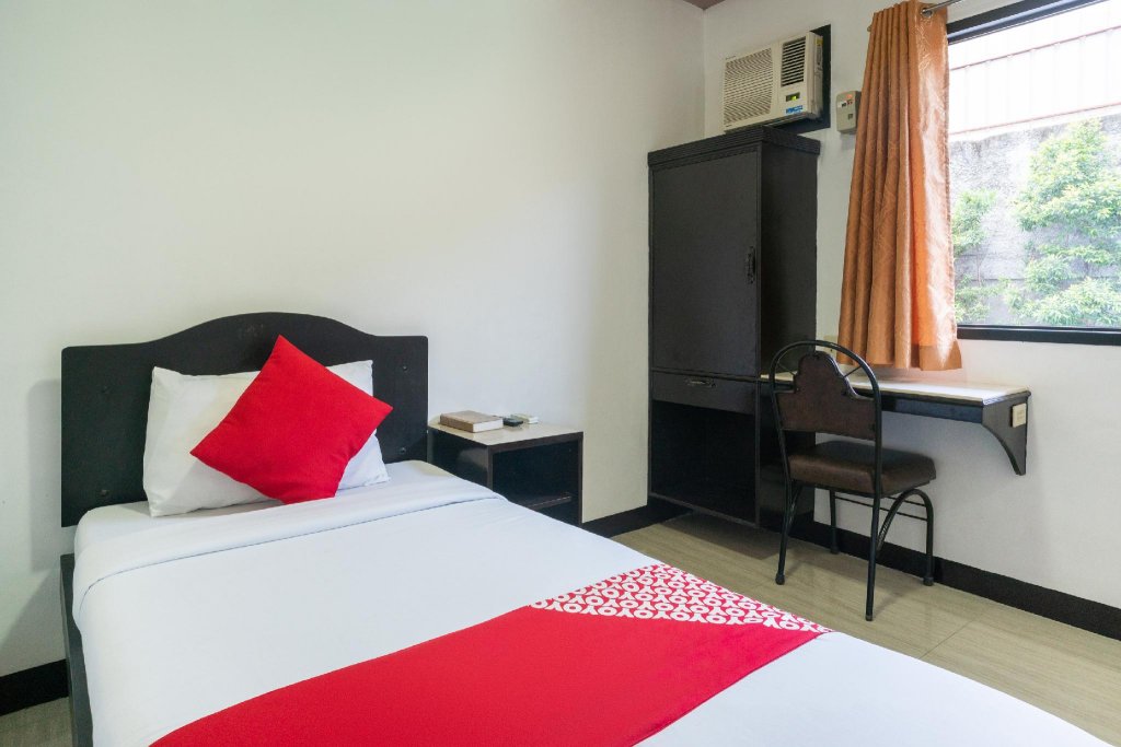 Фото Stonewood Hotel