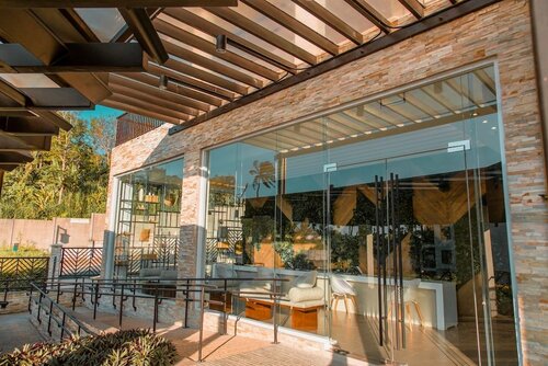 Гостиница The Serviced Residences At Kasa Luntian Managed by в Тагайтае