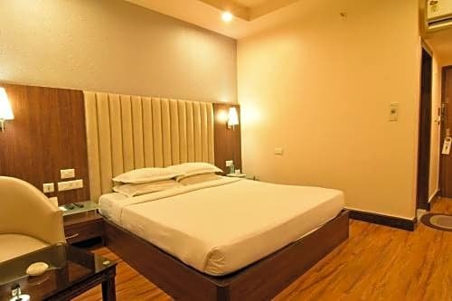 Фото Hotel The Sojourn