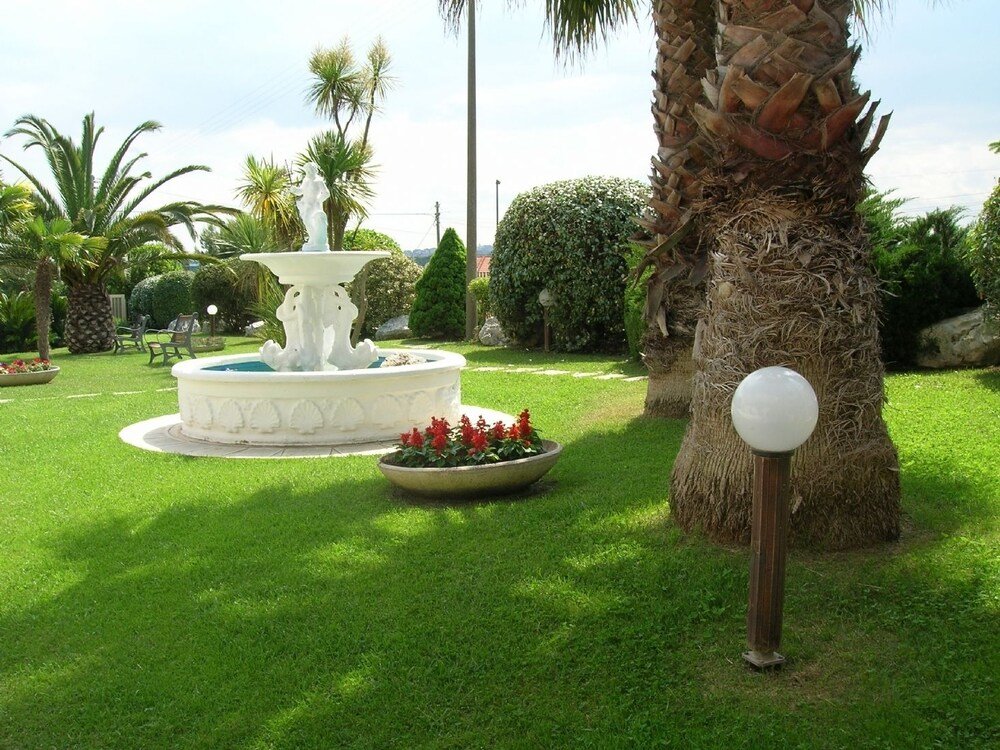 Фото Hotel Lo Smeraldo