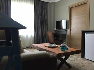 Grand Park Hotel (Tekirdag, Corlu District, Sheikhsinan Neighborhood, Caliskan Street, 9), hotel