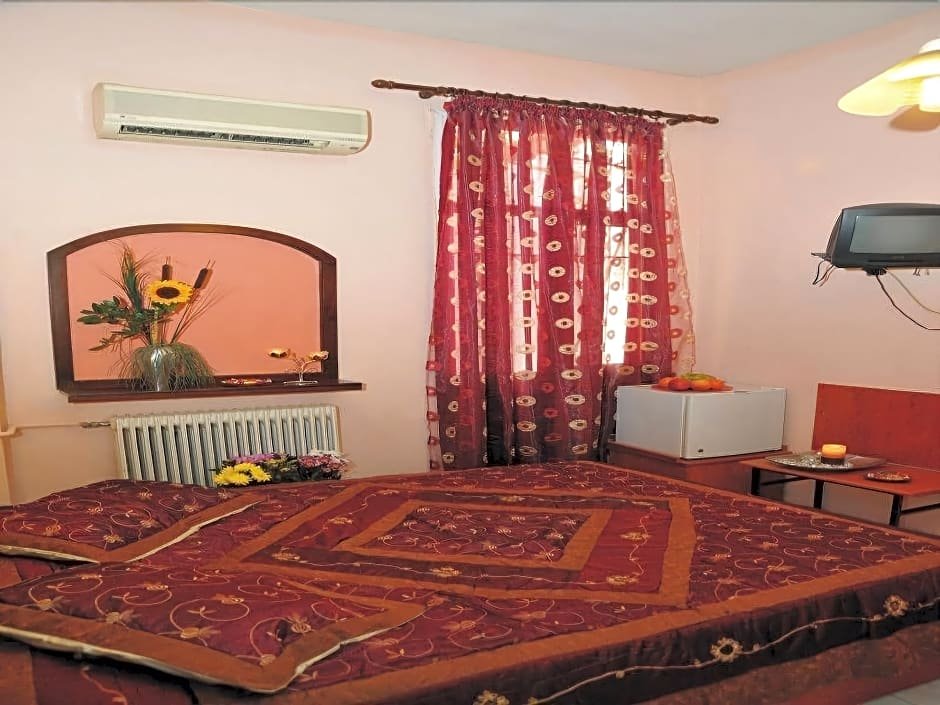 Фото Alexandria Hotel