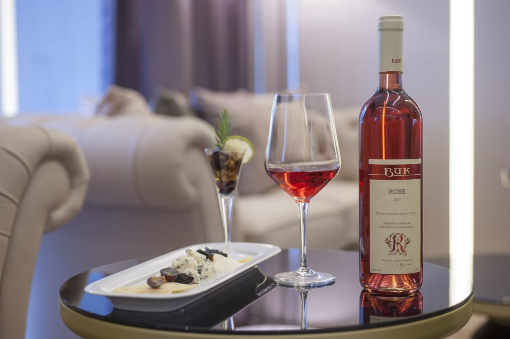 Фото Hotel Petrovac