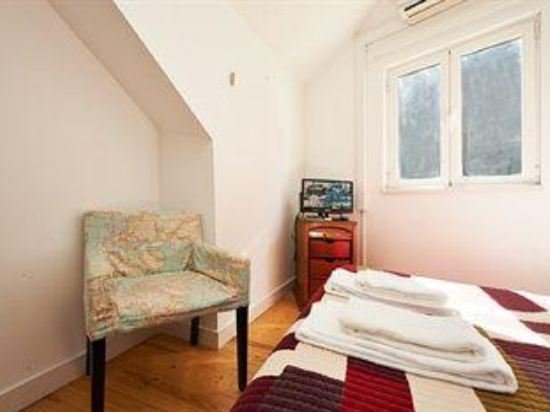 Фото Portugal Ways Santos Design Apartments