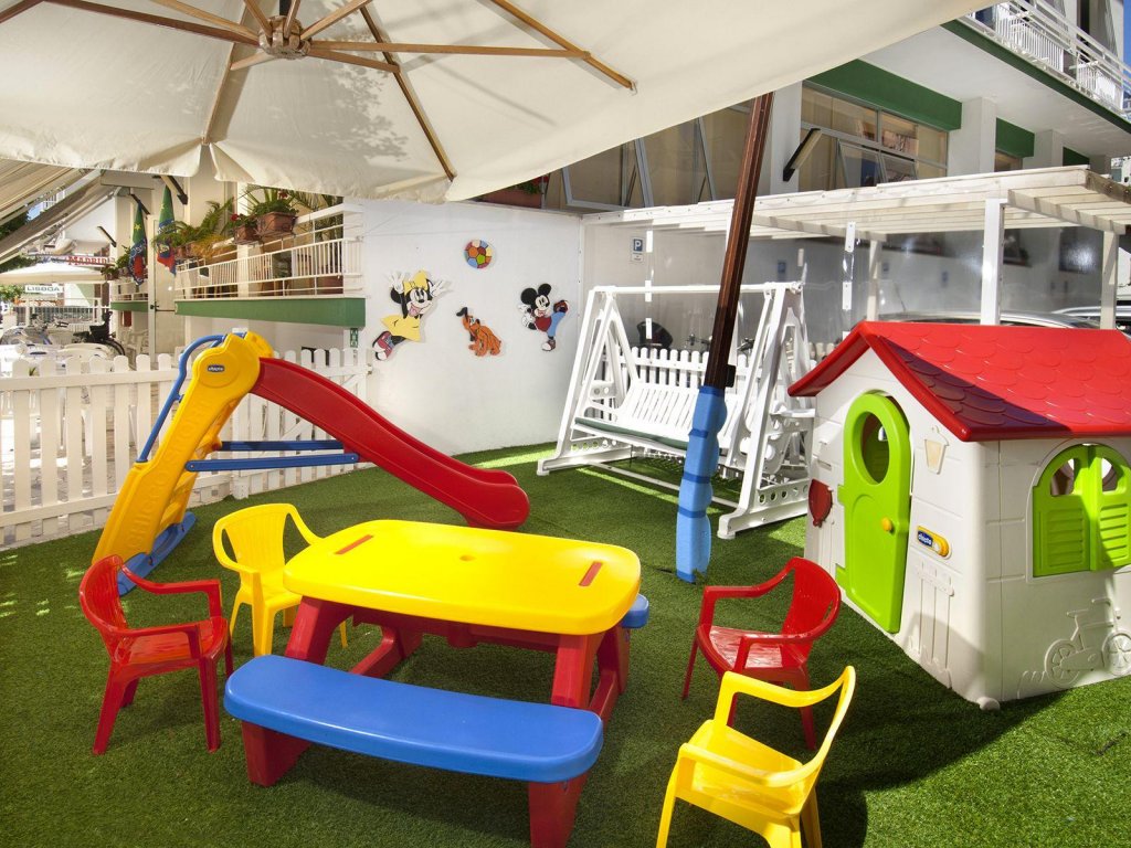 Фото Hotel Caesar