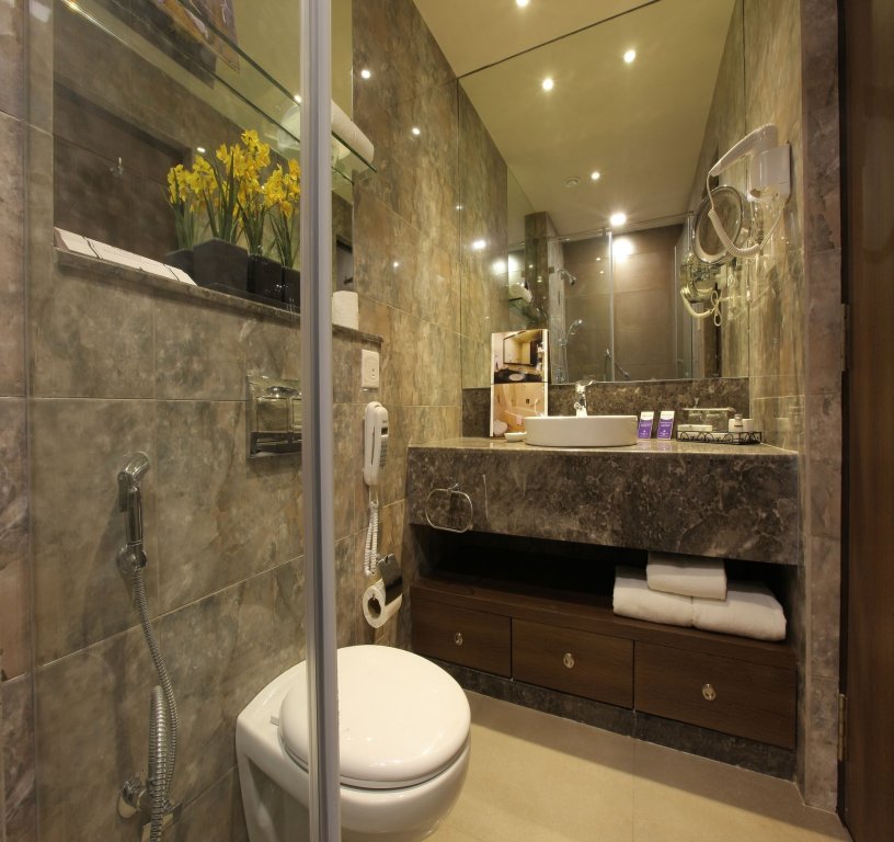 Фото Peerless Hotel Kolkata