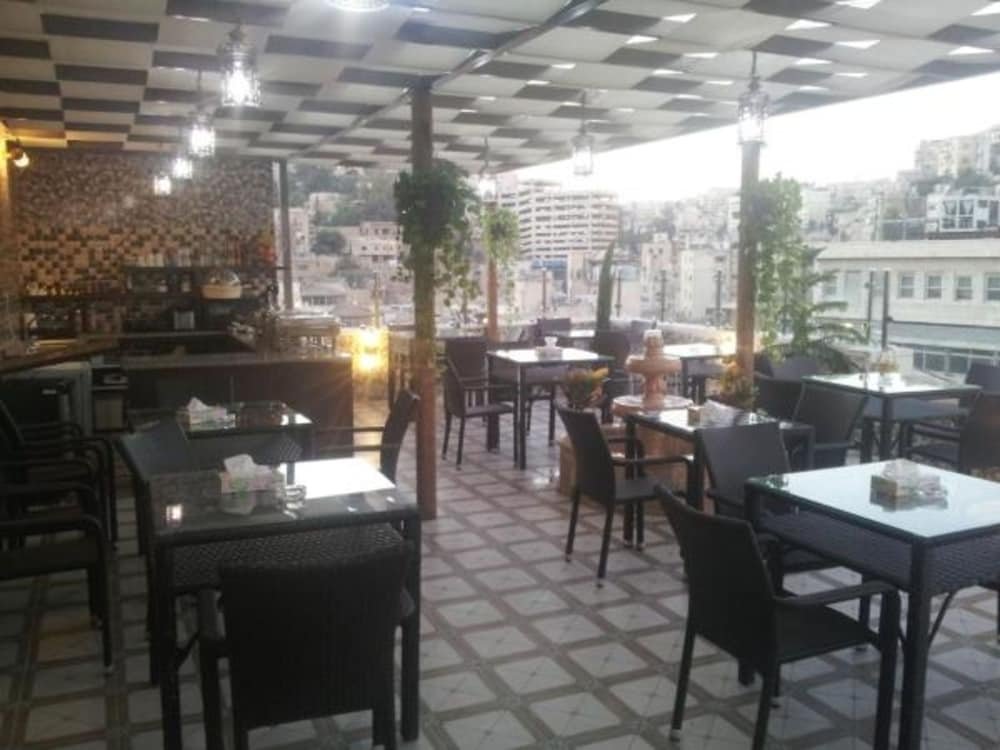 Фото Hawa Amman Hotel