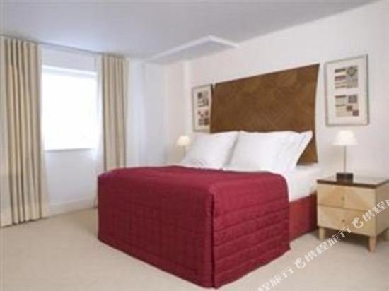 Фото Marlin Apartments Stratford