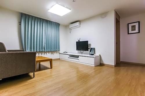 Фото Yegreen Residence Hotel