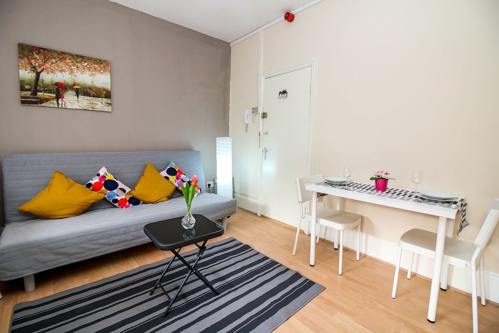 Фото Studio Flat near Liverpool Street