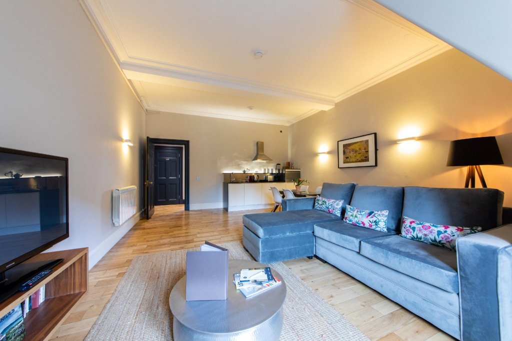 Фото Linton Collection - 28 North Bridge