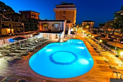 Фото Hotel Albatros