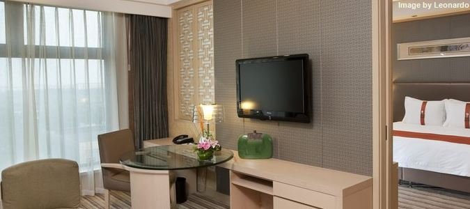 Фото Holiday Inn Park View Qingdao