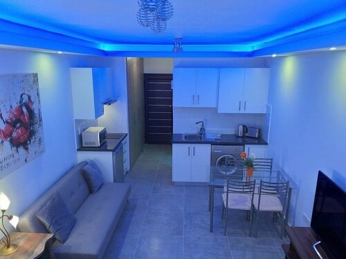 Апартаменты 777 Beach Guesthouse в Пафосе